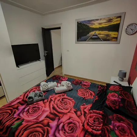 Piazza Verga Apartament *